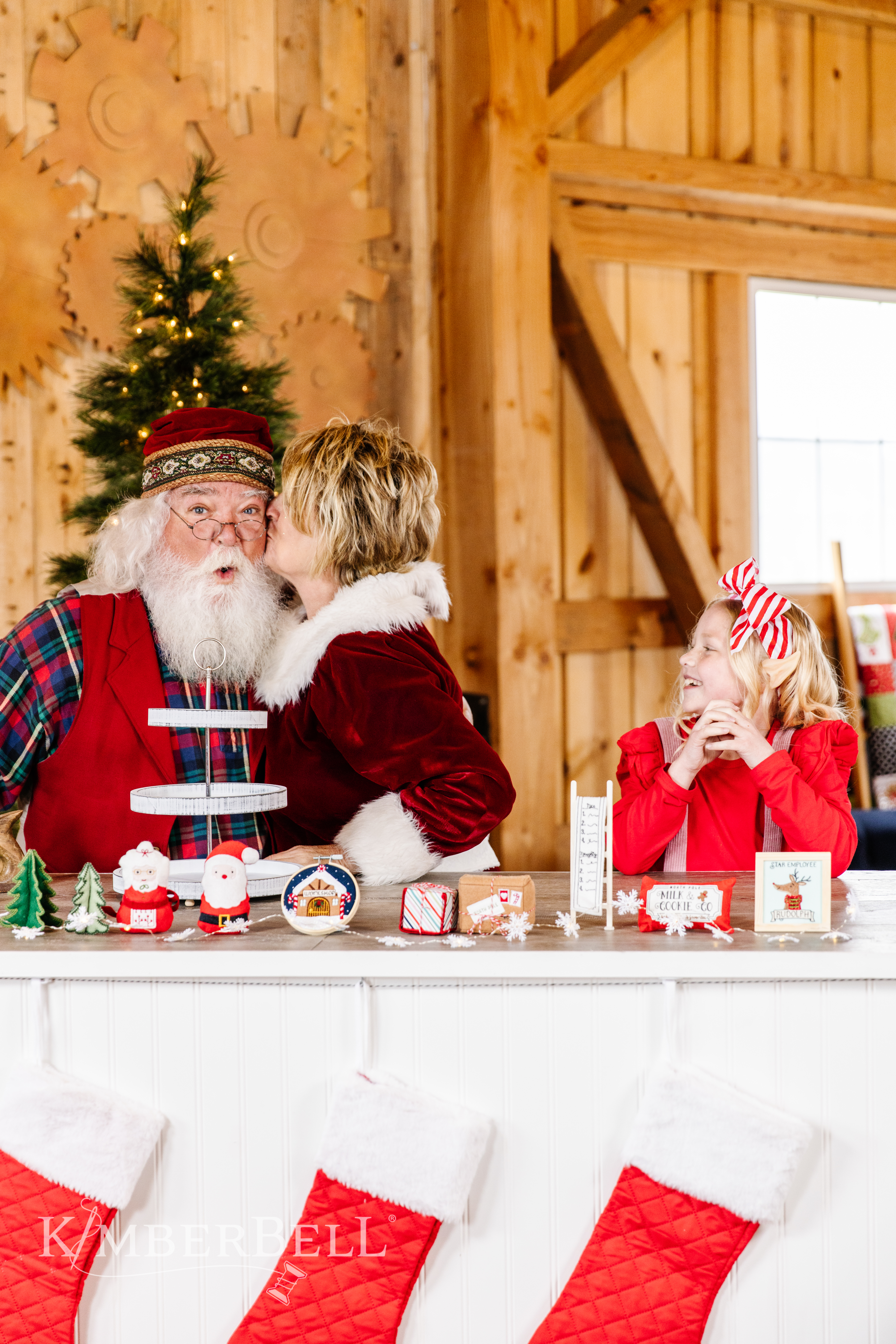 0211-north-pole-tier-tray-highres copy