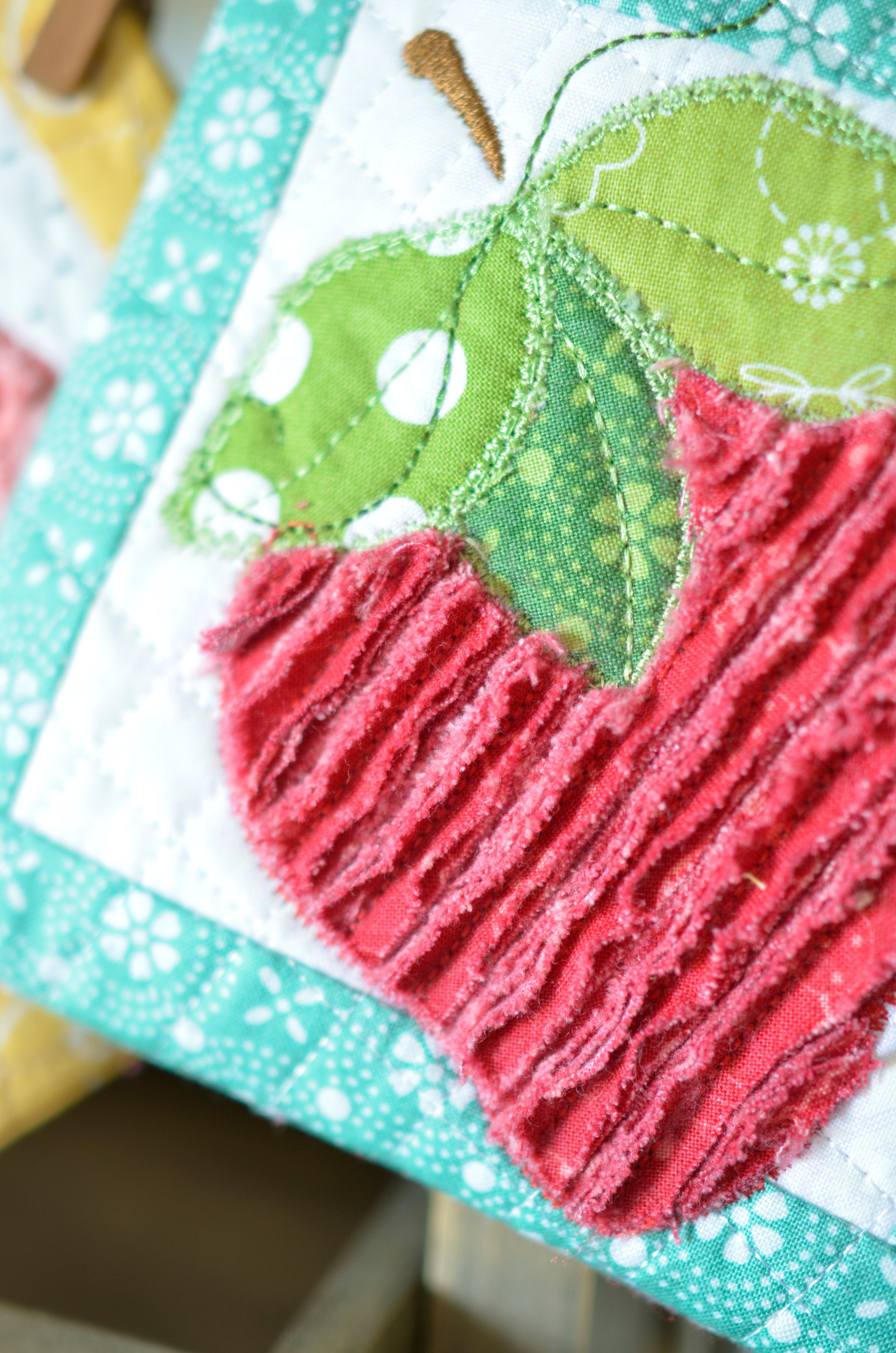 Chenille 1