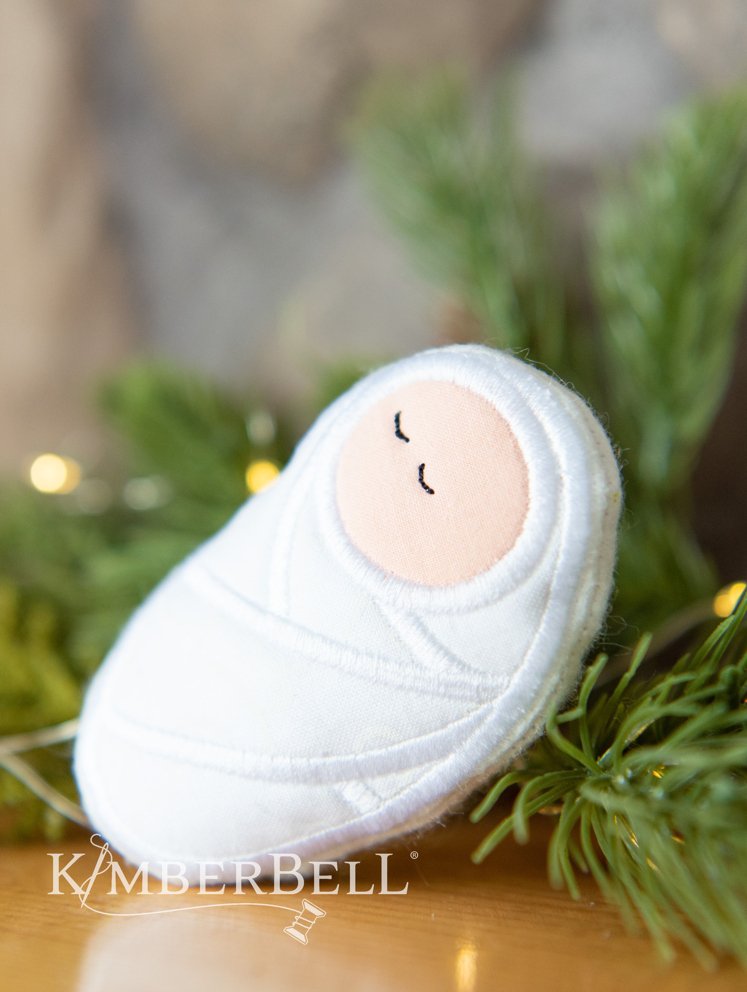 KD5129-Nativity-Stuffies-Highres-41