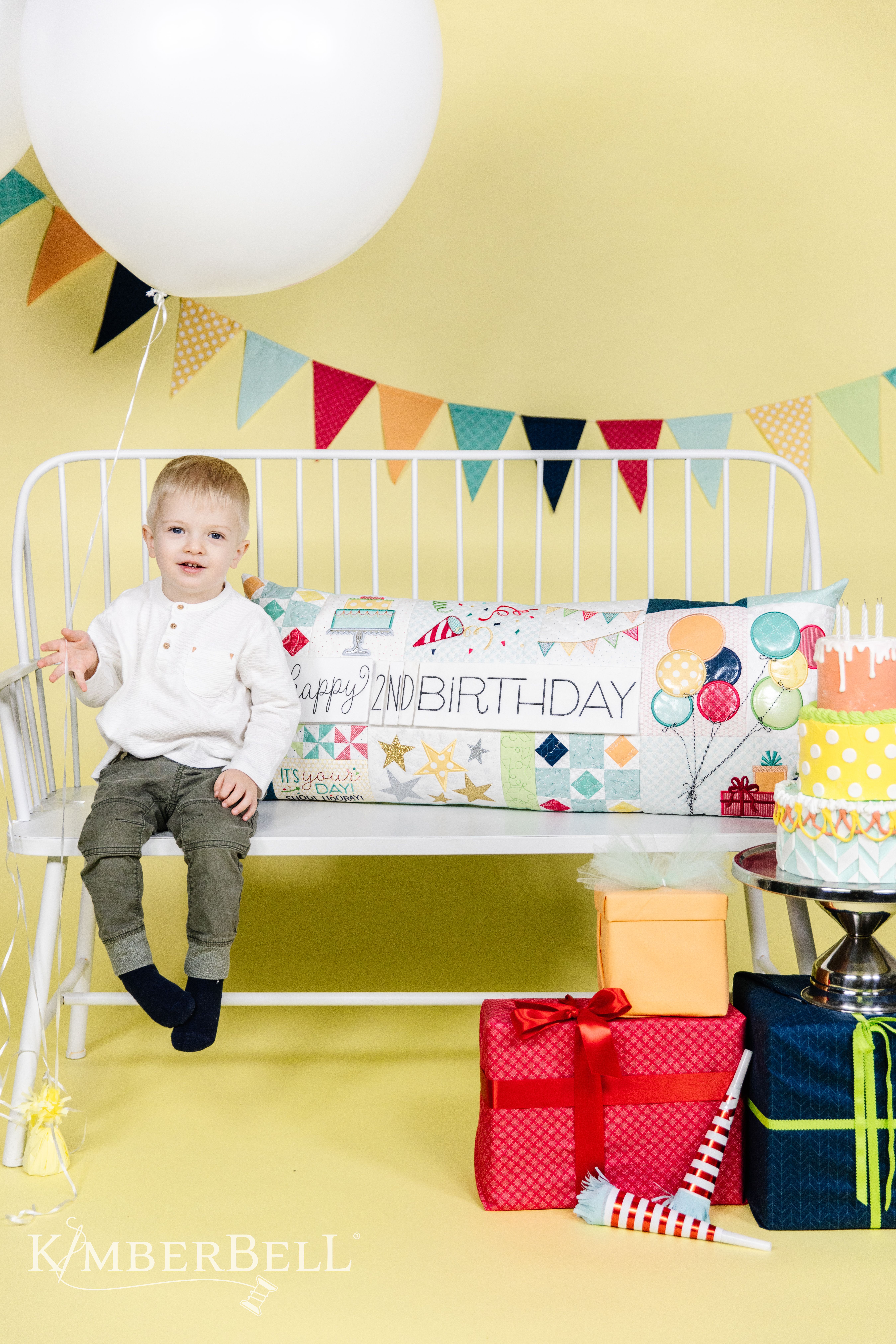 KDKB1275-Shout-Hooray-Bench-Pillow-Highres402