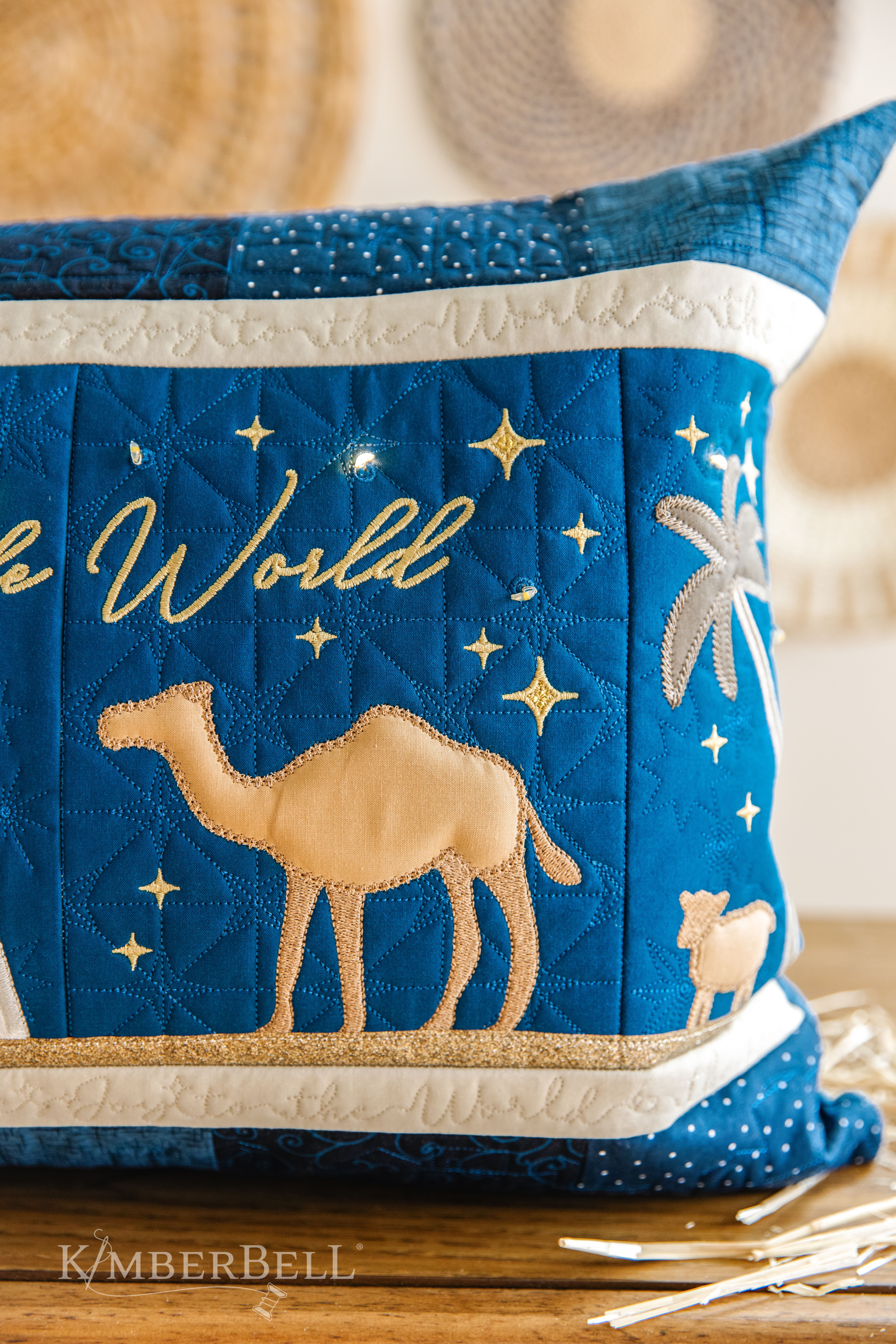KDKB1279-Nativity-Bench-Pillow-Highres-6