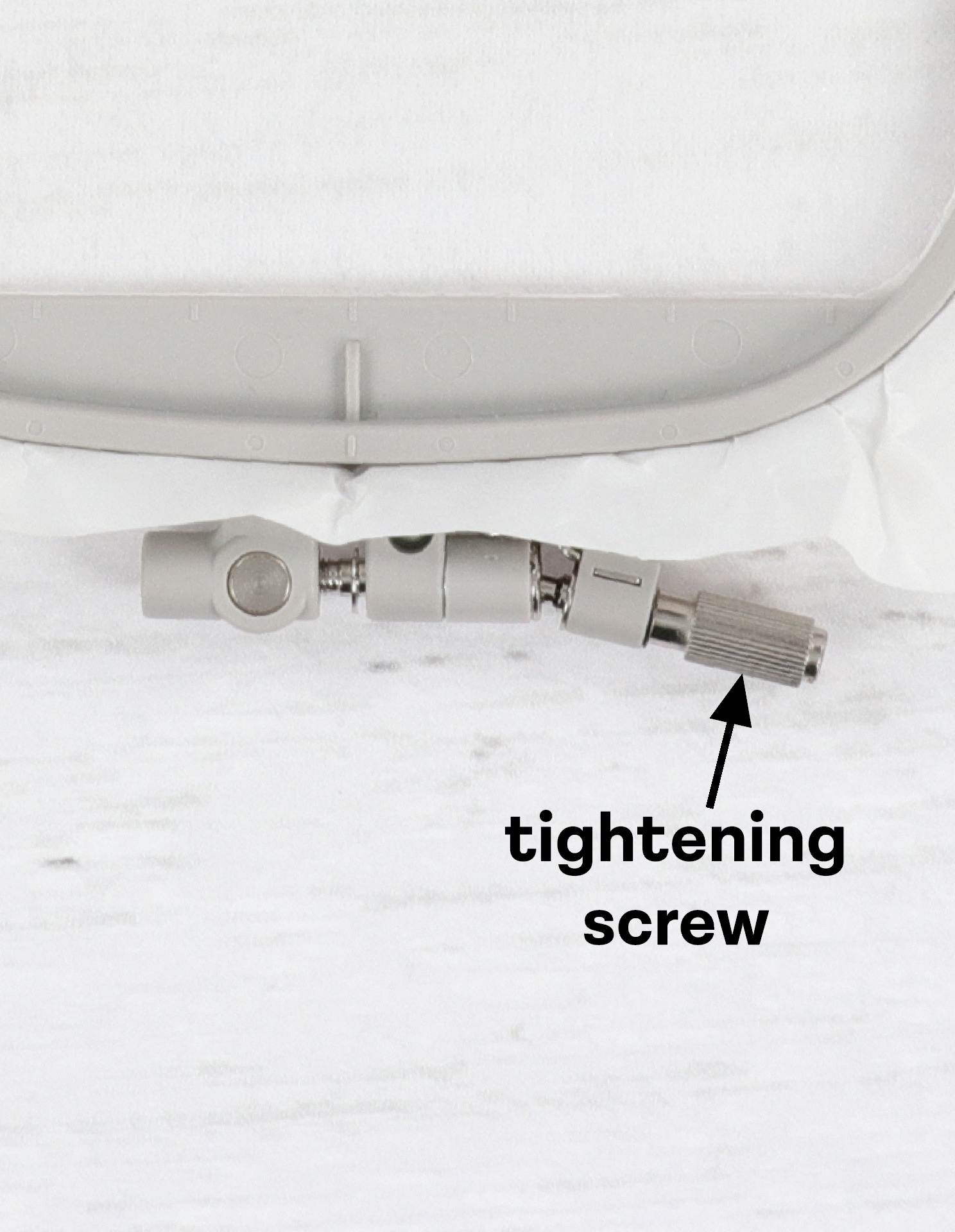 tightening screw